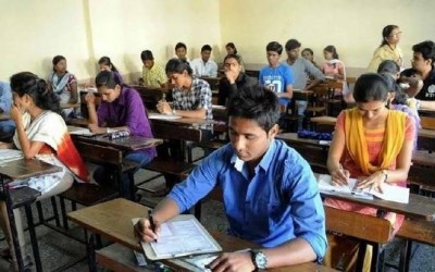 高考太残酷?想象一下考十次是什么感觉吧