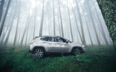 软硬兼施,华为汽车“复刻”手机之路