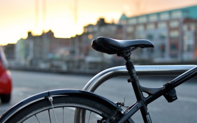 腾讯投了一辆自行车,售价12000起