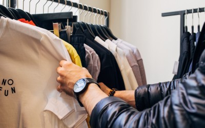 拼多多出海第一刀,“砍”向Shein