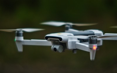 亚马逊怒砍「无人配送」,欧美「最后一公里」怎么就不行了?