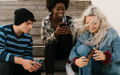 在线社交平台哪个功能让用户最快乐?芝加哥大学最新研究:与好友私聊